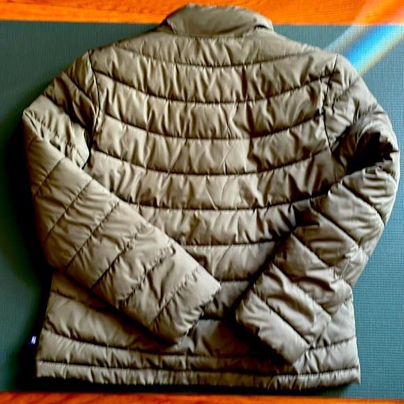 Gap, ladies, cold control, jacket, size medium - Picture 3 of 3